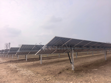 Kseng-1.2MW-1P-Single-Axis-Solar-Tracker-Project-in-Italy.jpg