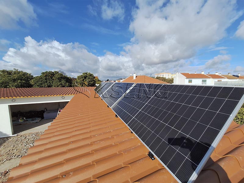 Portugal Tile Roof Solar Project: Kseng Black Adjustable Tilt Brackets for 2026 Residential PV Installation