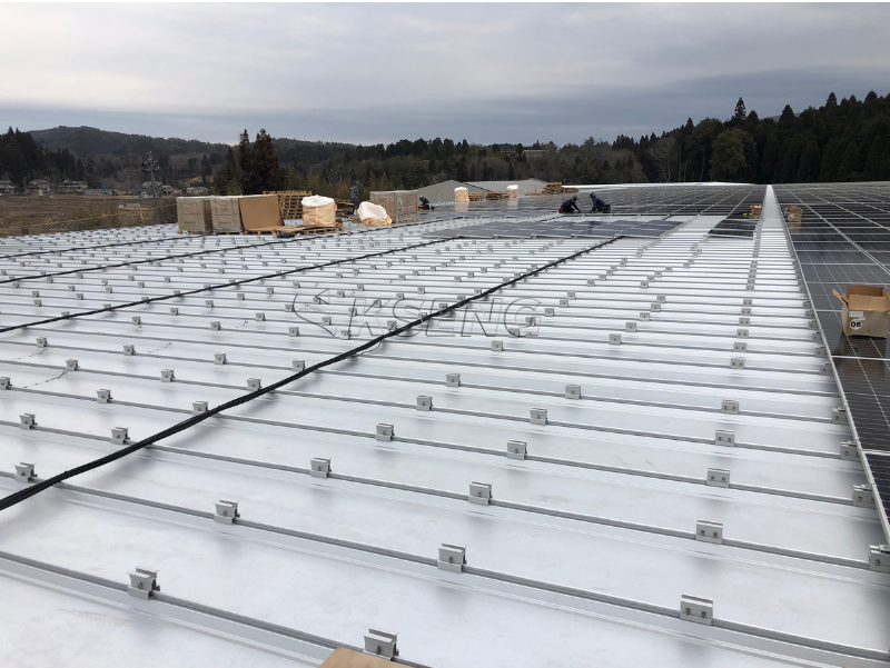 solar roof clamp