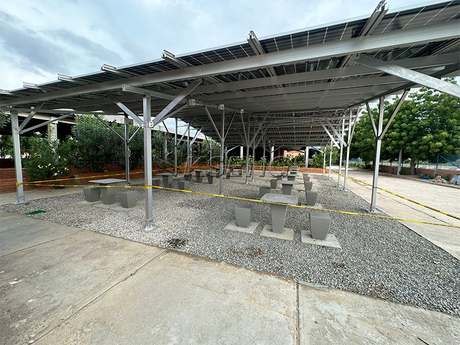 Solar carport Colombia.jpg