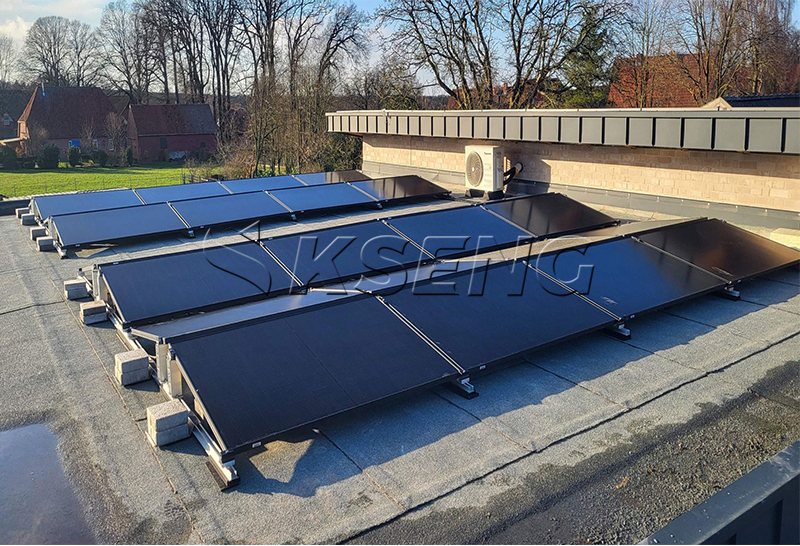 flat roof solar mounting system.jpg