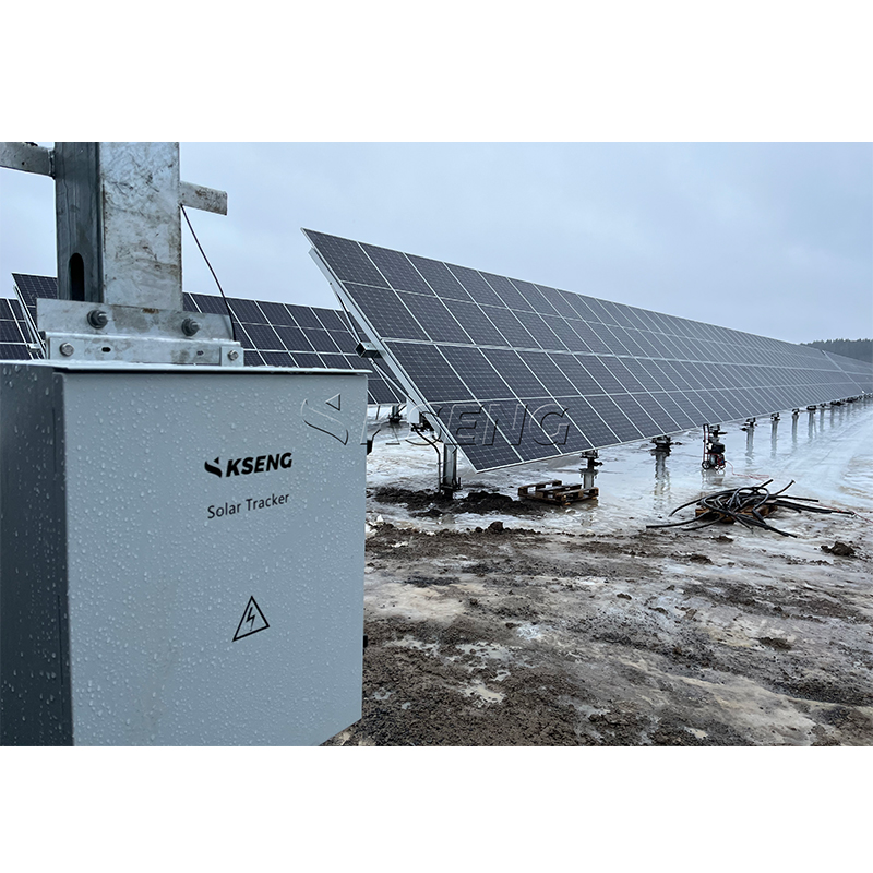 Utility-scale Single Axis Solar Tracker Installation