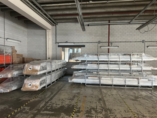 Solar carport mounting system