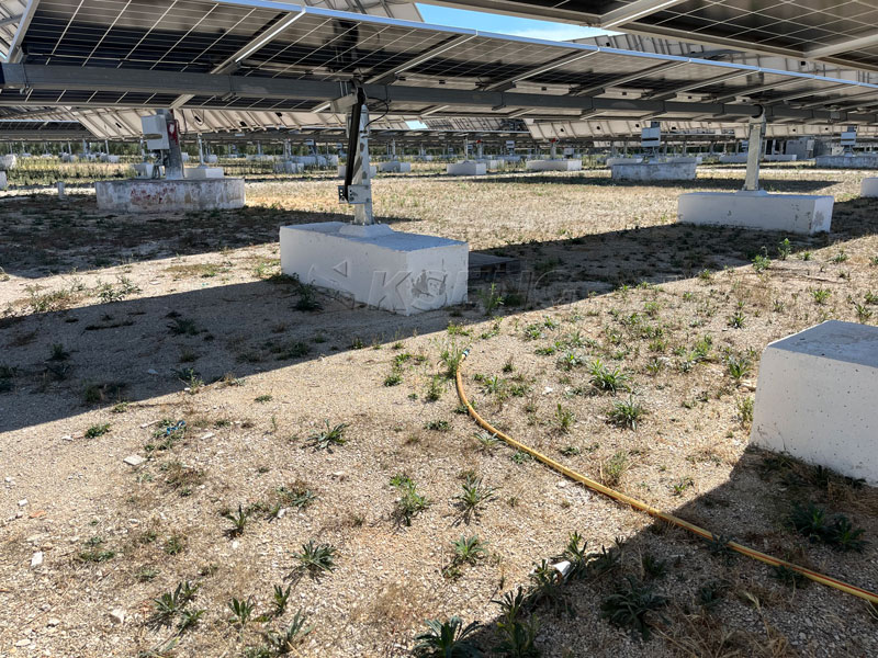 KST-1P-horizontal-single-axis-solar-tracker-structural-assembly